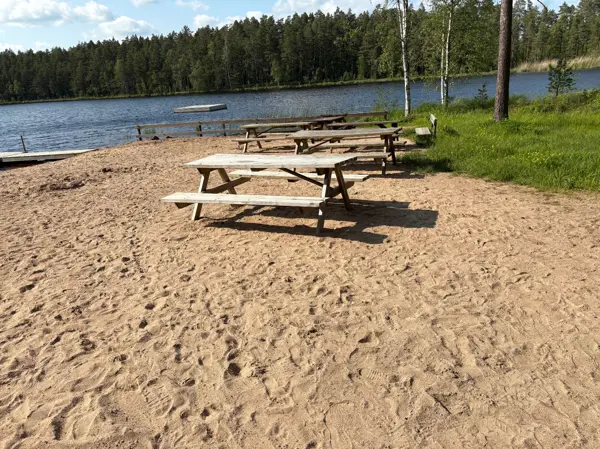 Laksjöbadet