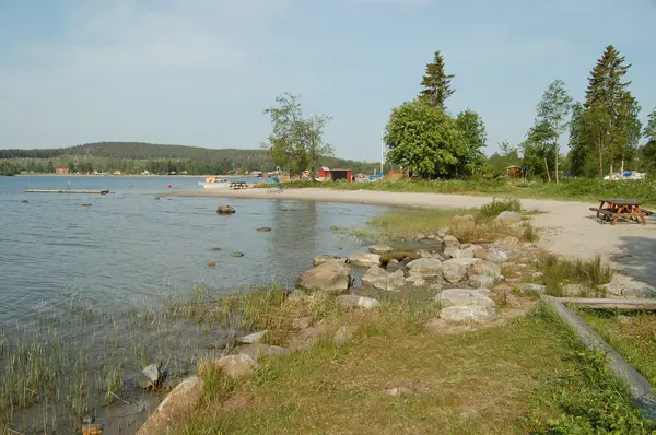Juniskär